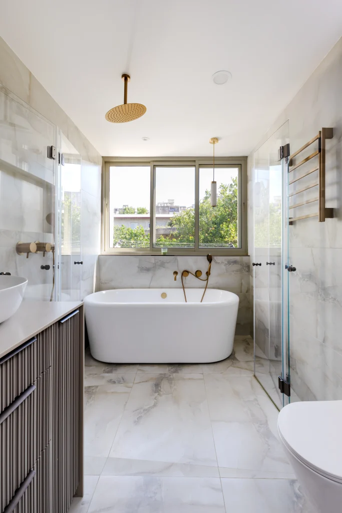 Elegant Retreat - Luxury Style